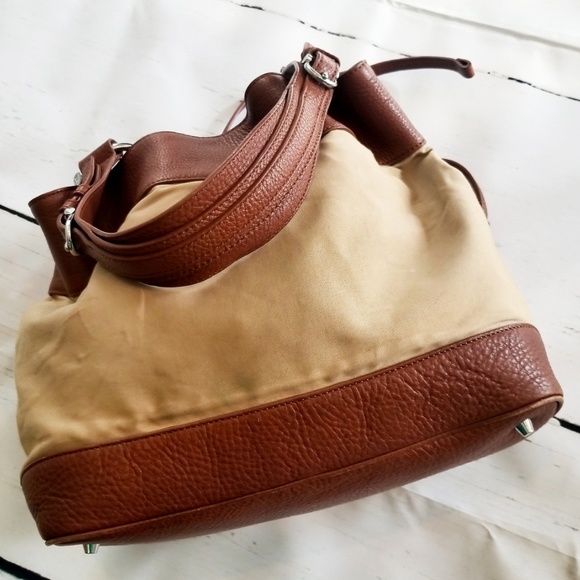 Burberry Prorsum Drawstring bucket purse - Picture 3 of 9